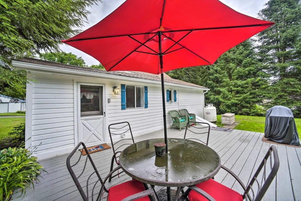 Cozy Milford Cottage On Half Acre W Deck & Grill 外观 照片